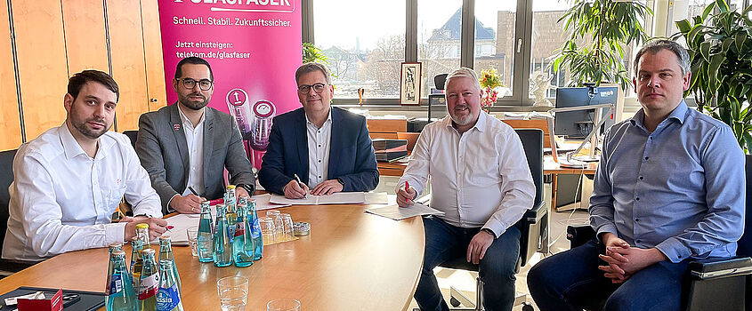 Stadt Gießen und Telekom unterzeichnen gemeinsames Eckpunktepapier